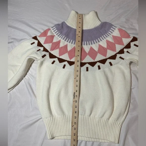 Free Assembly Cream Sweater with Pink and Purple Patterns- Cotton & Wool - Picture 7 of 15